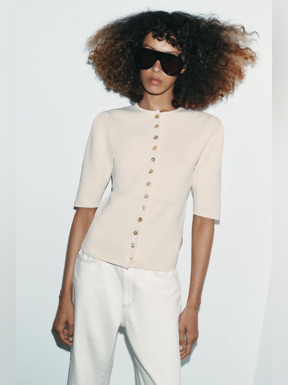 Zara Short Sleeve Knit Cardigan Small